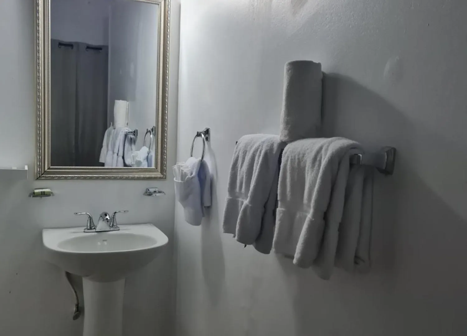 Sky Beach Rooms Hopewell Hotell
